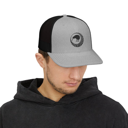 Lion Emblem Trucker Cap – Black Outdoor Adventure Hat
