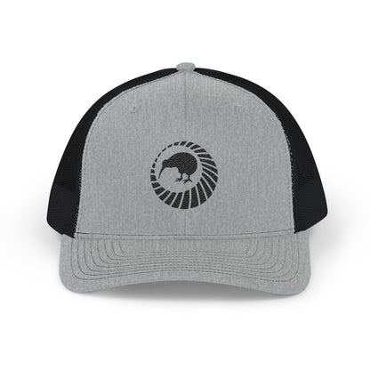 Lion Emblem Trucker Cap – Black Outdoor Adventure Hat