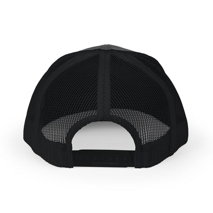 Lion Emblem Trucker Cap – Black Outdoor Adventure Hat