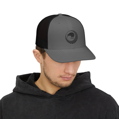Lion Emblem Trucker Cap – Black Outdoor Adventure Hat